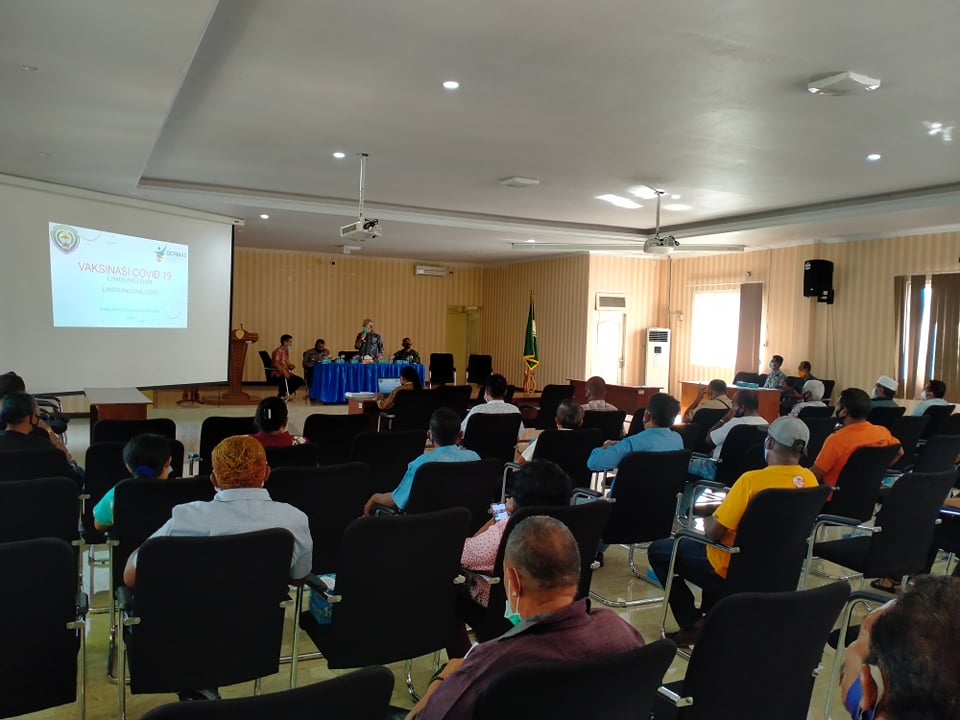 148586243_250005649963600_2091588799757151996_n Pemerintah Kabupaten Kepulauan Aru Menyelenggarakan Sosialisasi Vaksinasi Covid-19